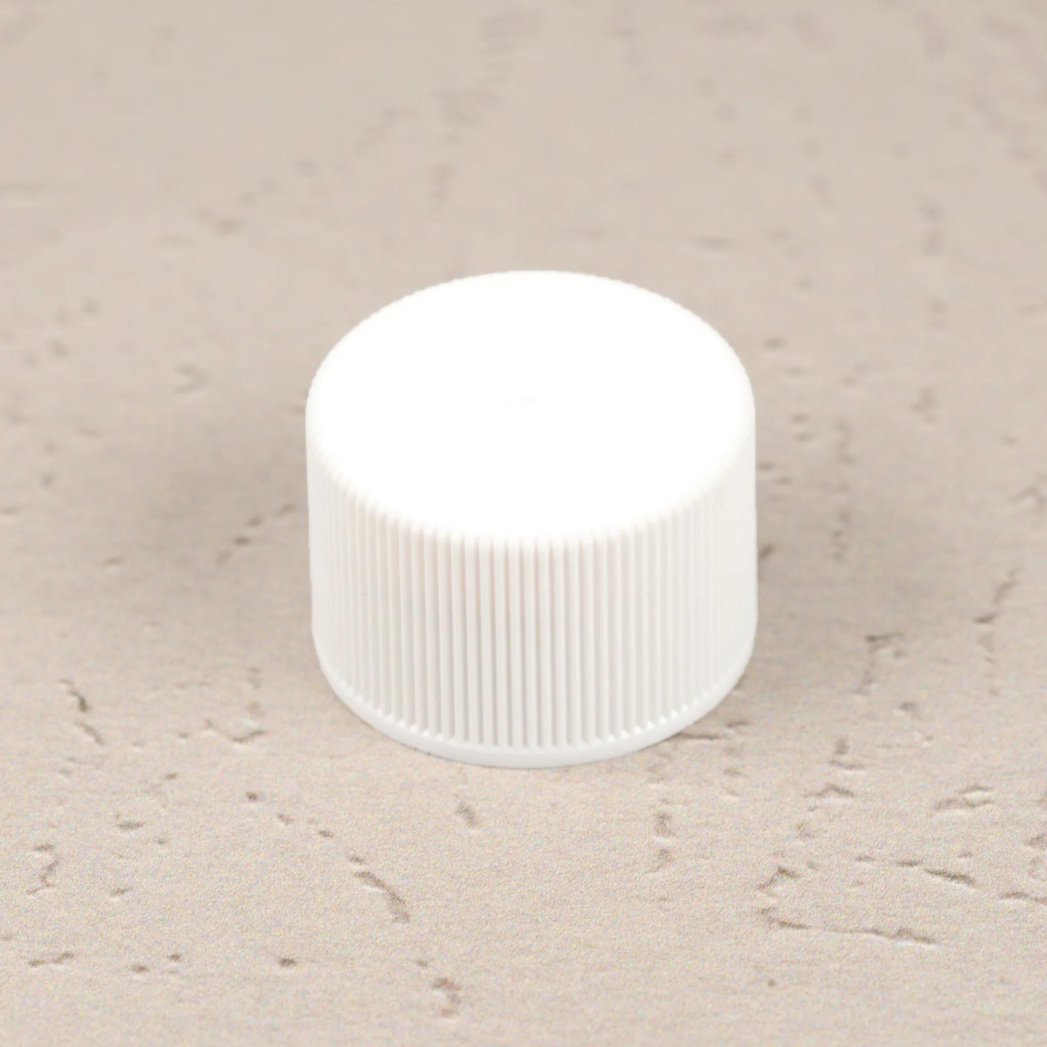 24-410 White Ribbed Screw Cap